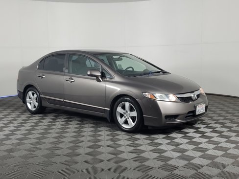 Used 2010 Honda Civic LX-S image 2