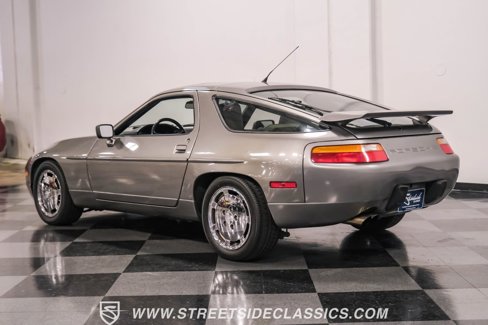 Used 1989 Porsche 928 S4 image 7