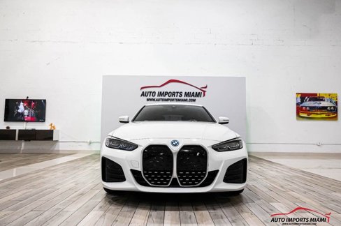 Used 2022 BMW i4 eDrive40 w/ M Sport Package image 41