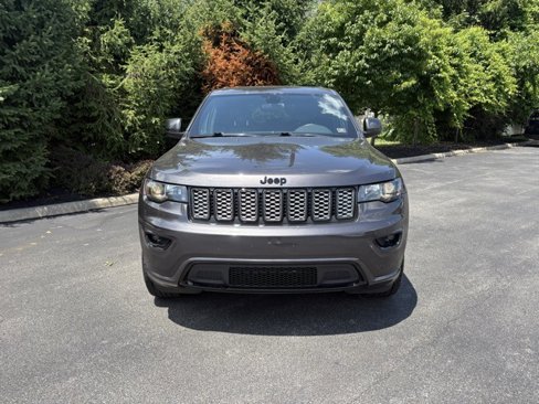 Used 2021 Jeep Grand Cherokee Laredo X image 8