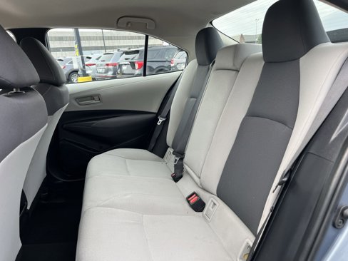 Used 2022 Toyota Corolla LE image 21