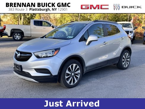 Used 2022 Buick Encore Preferred image 1