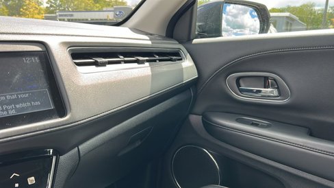 Used 2022 Honda HR-V EX-L image 16