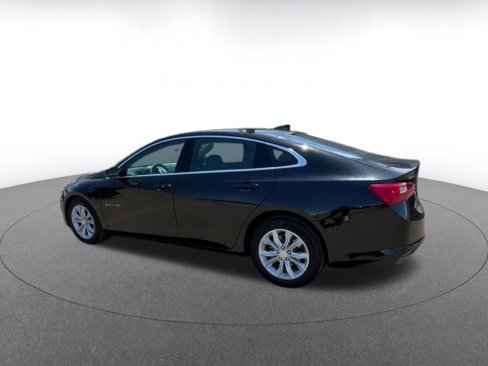 Used 2024 Chevrolet Malibu LT image 10
