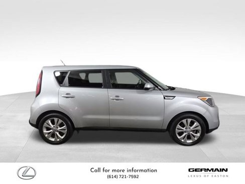 Used 2015 Kia Soul + image 4