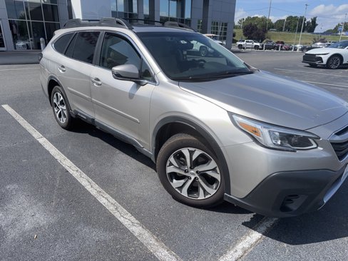 Used 2020 Subaru Outback Limited XT w/ Popular Package #2 image 3