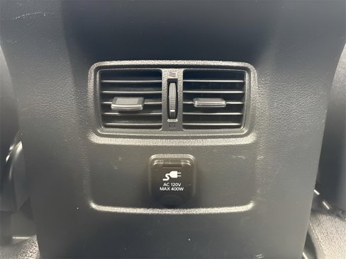 Used 2018 Nissan Titan PRO-4X image 6