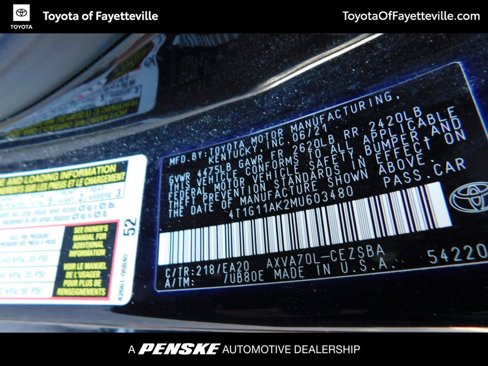 Used 2021 Toyota Camry SE w/ Carpet Mat Package (TMS) image 11