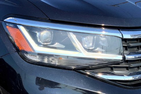 Used 2021 Volkswagen Atlas SE image 23