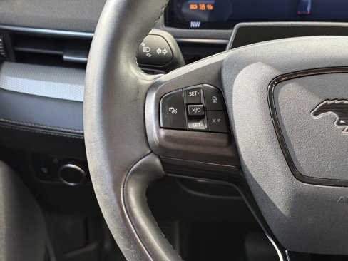 Used 2023 Ford Mustang Mach-E Select image 15