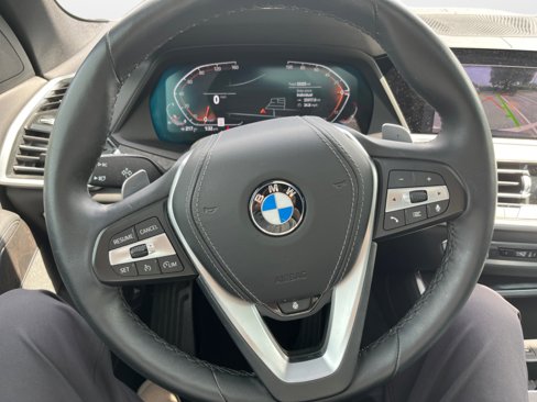 Used 2022 BMW X5 xDrive40i w/ Premium Package image 10
