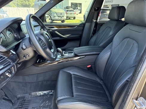 Used 2018 BMW X5 sDrive35i image 9