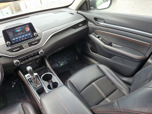 Used 2023 Nissan Altima 2.5 SR image 16