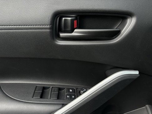 Used 2023 Toyota Corolla Cross LE image 15