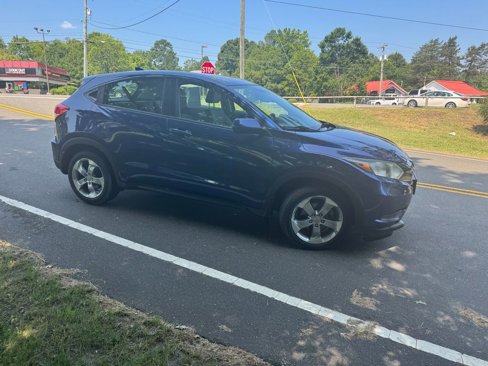 Used 2017 Honda HR-V LX image 1