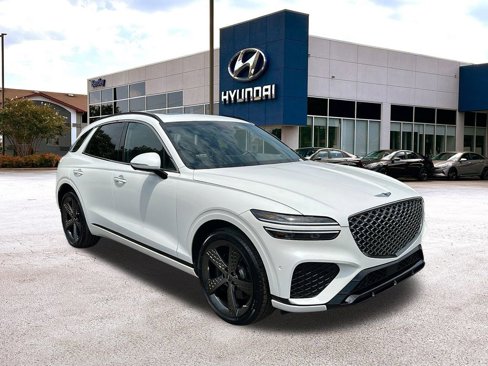 Used 2025 Genesis GV70 2.5T w/ Sport Prestige Package image 7