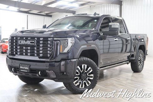 Used 2024 GMC Sierra 2500 Denali Ultimate w/ Max Trailering Package image 1
