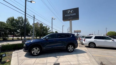 Used 2021 Hyundai Santa Fe SE image 4