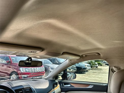 Used 2018 Lincoln MKC Select w/ Select Plus Package image 19