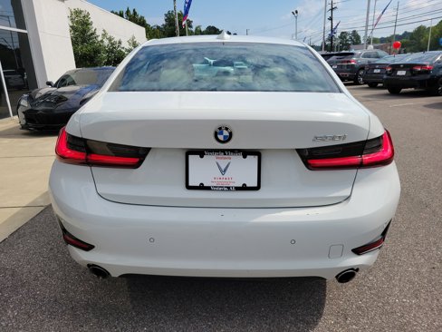 Used 2019 BMW 330i Sedan w/ Premium Package image 6