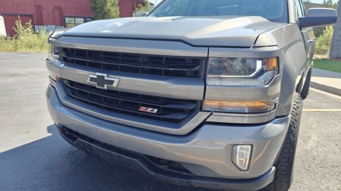 Used 2017 Chevrolet Silverado 1500 LT w/ All Star Edition image 4