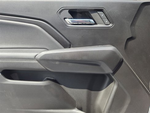 Used 2024 Chevrolet Colorado LT image 24