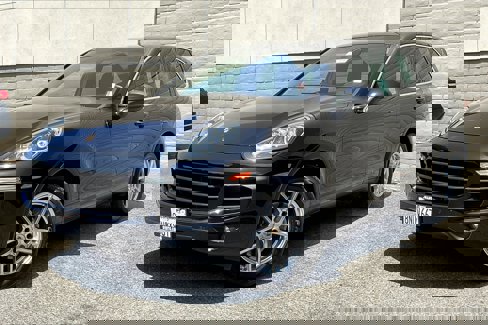 Used 2016 Porsche Cayenne image 10