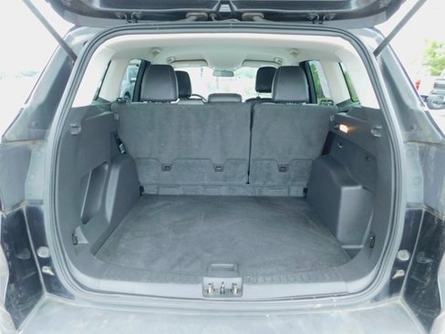 Used 2019 Ford Escape SE image 11