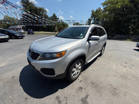 Used 2013 Kia Sorento LX image 5