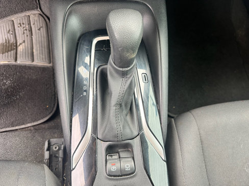 Used 2021 Toyota Corolla LE image 10