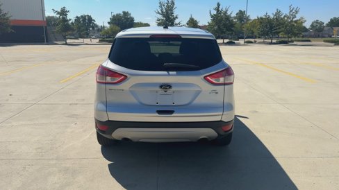 Used 2016 Ford Escape SE w/ SE Cold Weather Package image 7