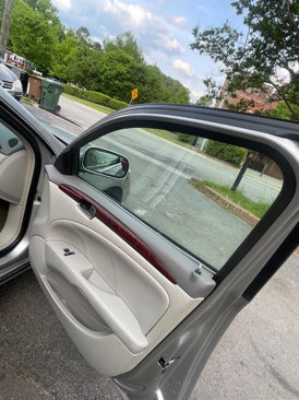 Used 2008 Buick Lucerne CX image 18