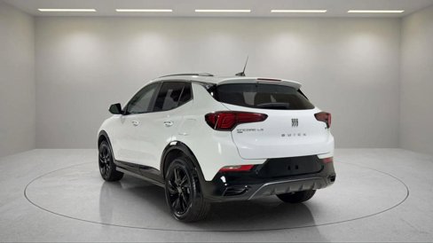 Used 2024 Buick Encore GX Sport Touring image 15