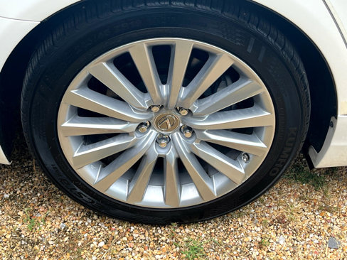 Used 2014 Lexus LS 460 image 16