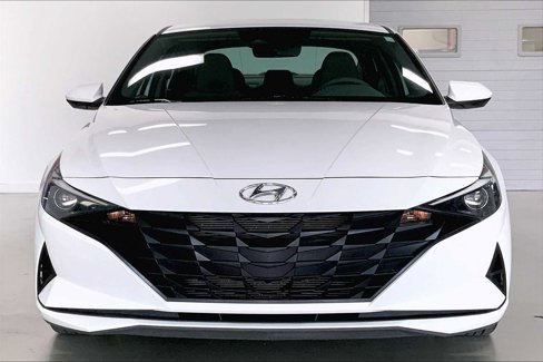Used 2022 Hyundai Elantra SEL image 6