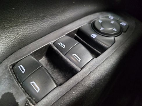 Used 2019 Chevrolet Equinox LT image 27