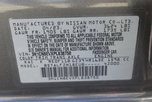 Used 2023 Nissan Versa SV image 31