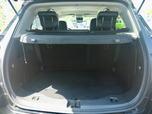 Used 2020 Chevrolet Trax LT w/ LT Convenience Package image 6