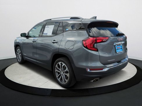 Used 2020 GMC Terrain SLT w/ Preferred Package image 6