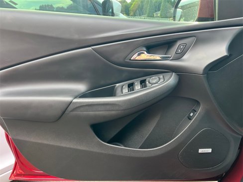 Used 2018 Chevrolet Volt LT w/ LT Driver Confidence Package image 7