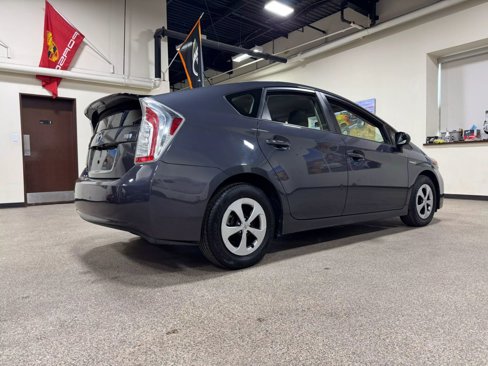 Used 2012 Toyota Prius Three image 5