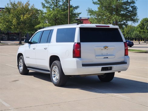 Used 2020 Chevrolet Suburban LT image 7