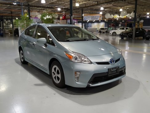 Used 2015 Toyota Prius Two image 4