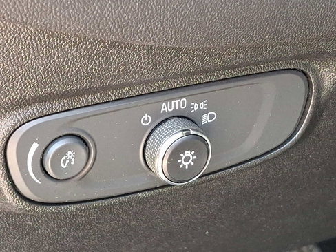 Used 2019 Chevrolet Equinox LT image 26