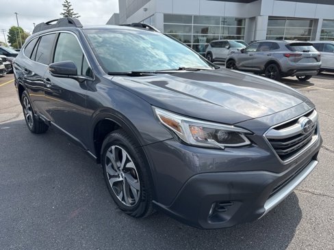 Used 2020 Subaru Outback Limited XT image 1