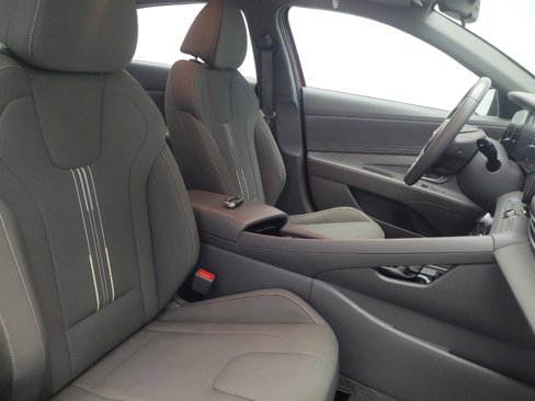 Used 2023 Hyundai Elantra SEL w/ Convenience Package image 21