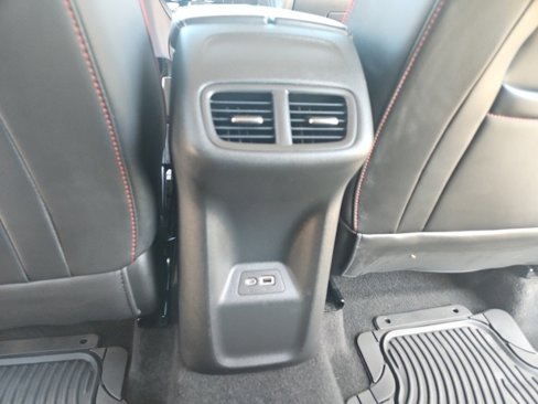 Certified 2023 Buick Envision Essence w/ Sport Touring Package image 18