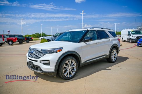 Certified 2021 Ford Explorer Platinum w/ Equipment Group 601A image 3