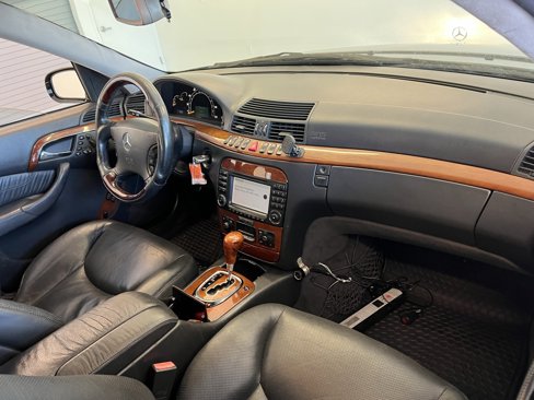 Used 2000 Mercedes-Benz S 430 image 24