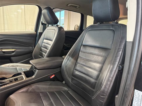 Used 2018 Ford Escape SEL image 19